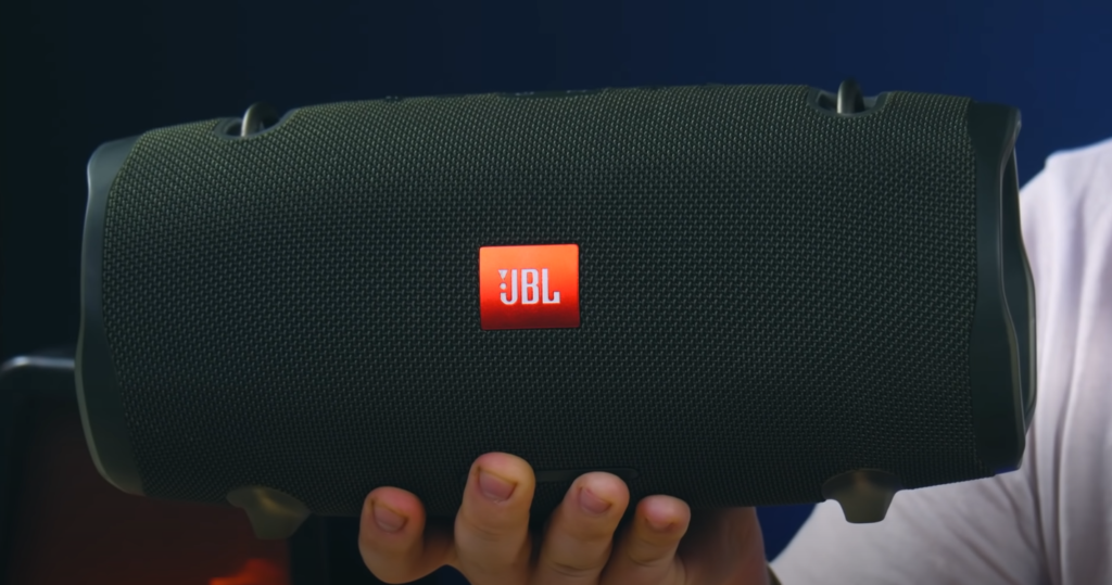 JBL Connect Plus vs. PartyBoost